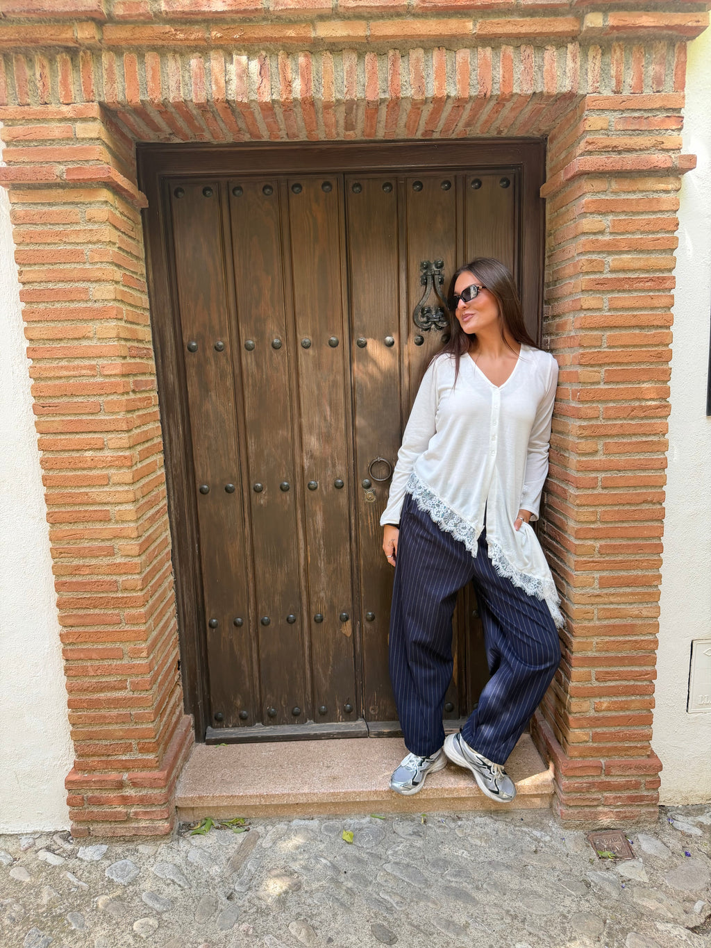 CAMISETA MUST BLANCA