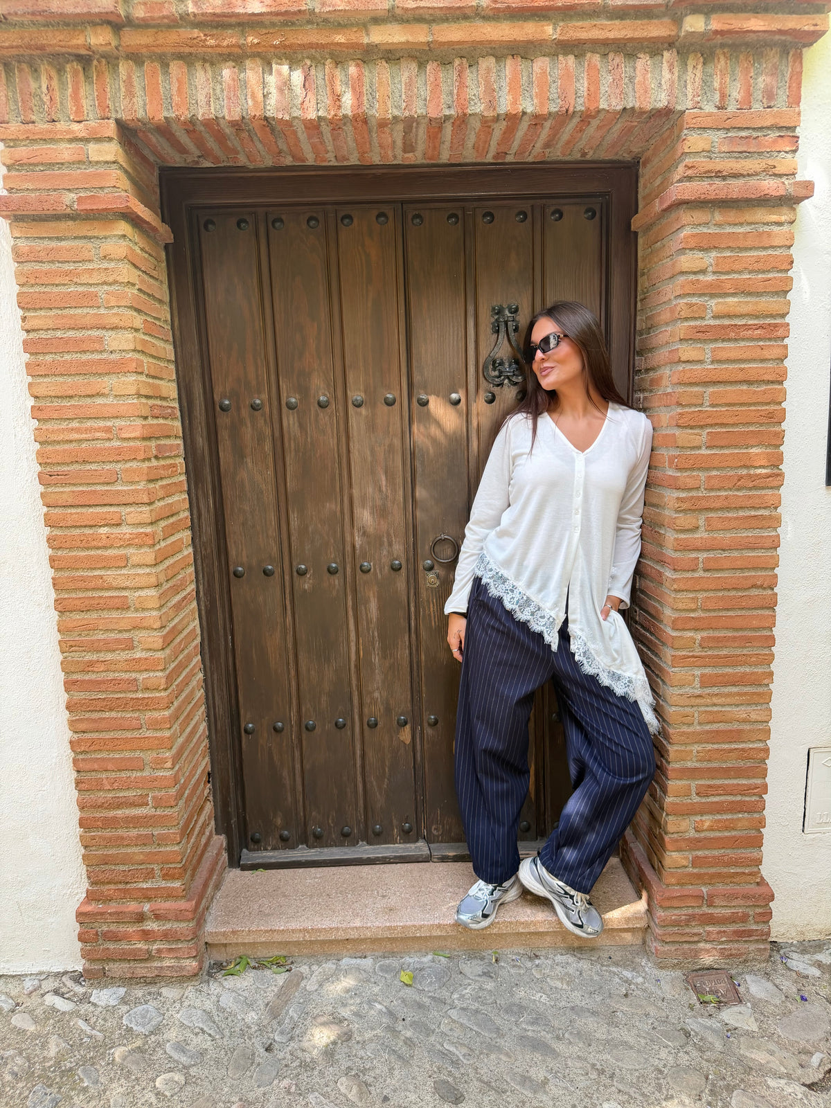CAMISETA MUST BLANCA