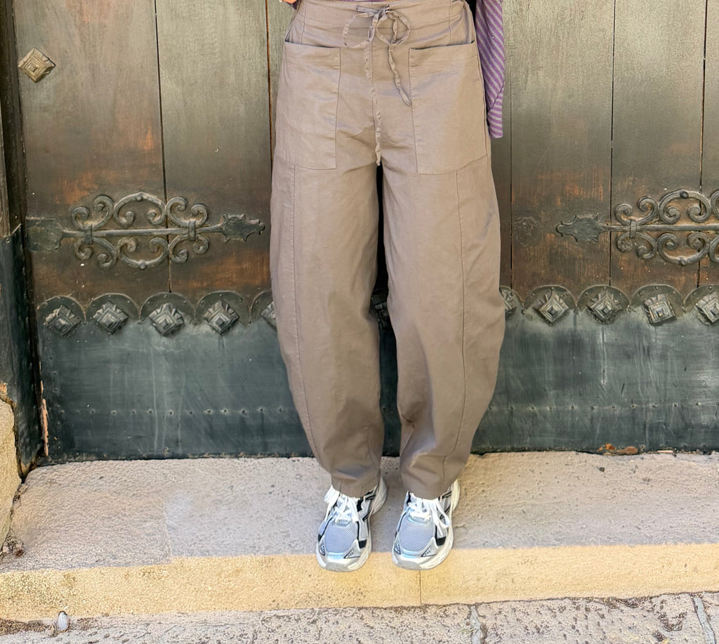 PANTALÓN BALLOON CUERDAS GRIS