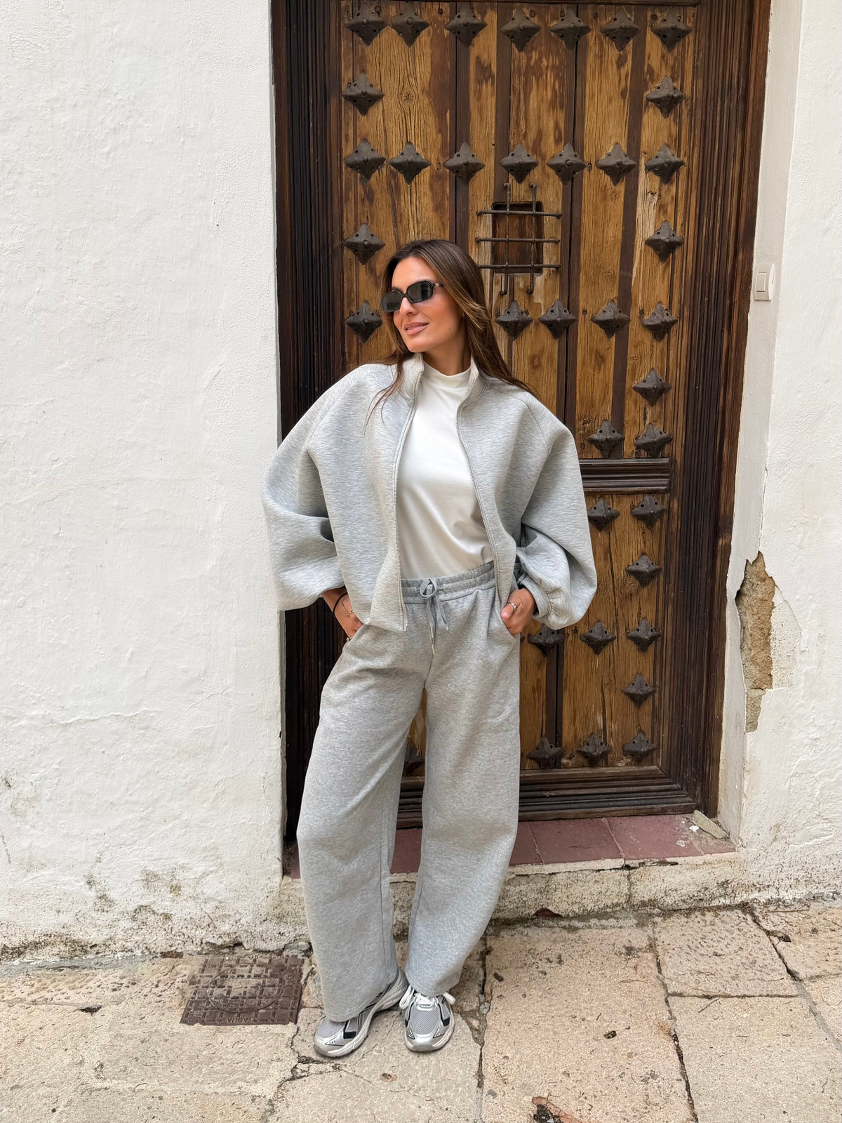 PANTALÓN DE CHANDAL MILÁN GRIS