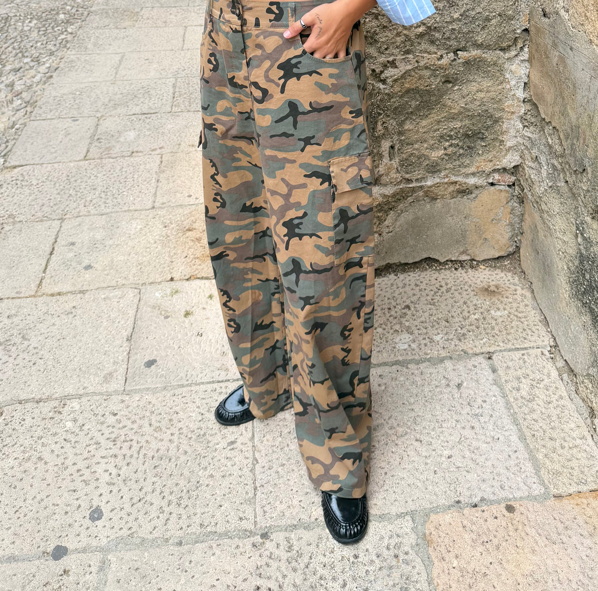 PANTALÓN CAMUFLAJE CARGO