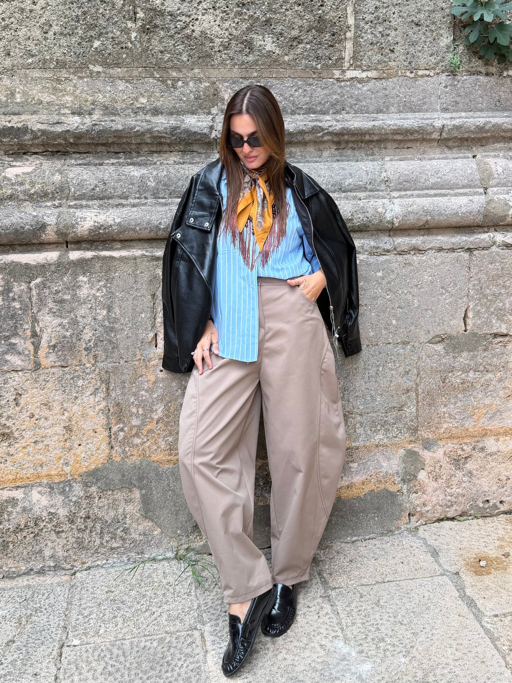 PANTALÓN BALLOON STITCH TOPO