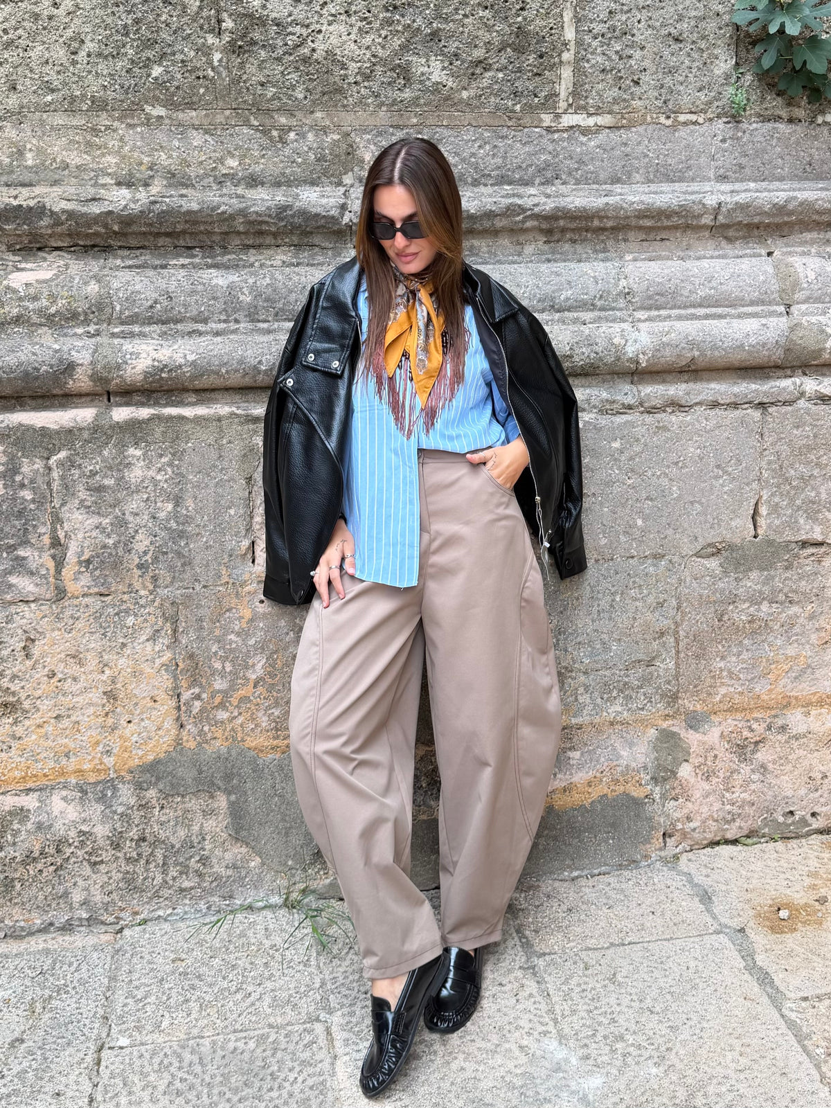 PANTALÓN BALLOON STITCH TOPO